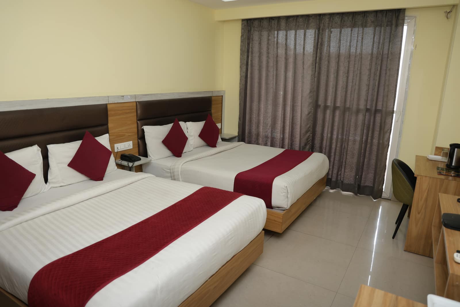Executive Four Bedded Room at Hotel Oriental, Dehradun