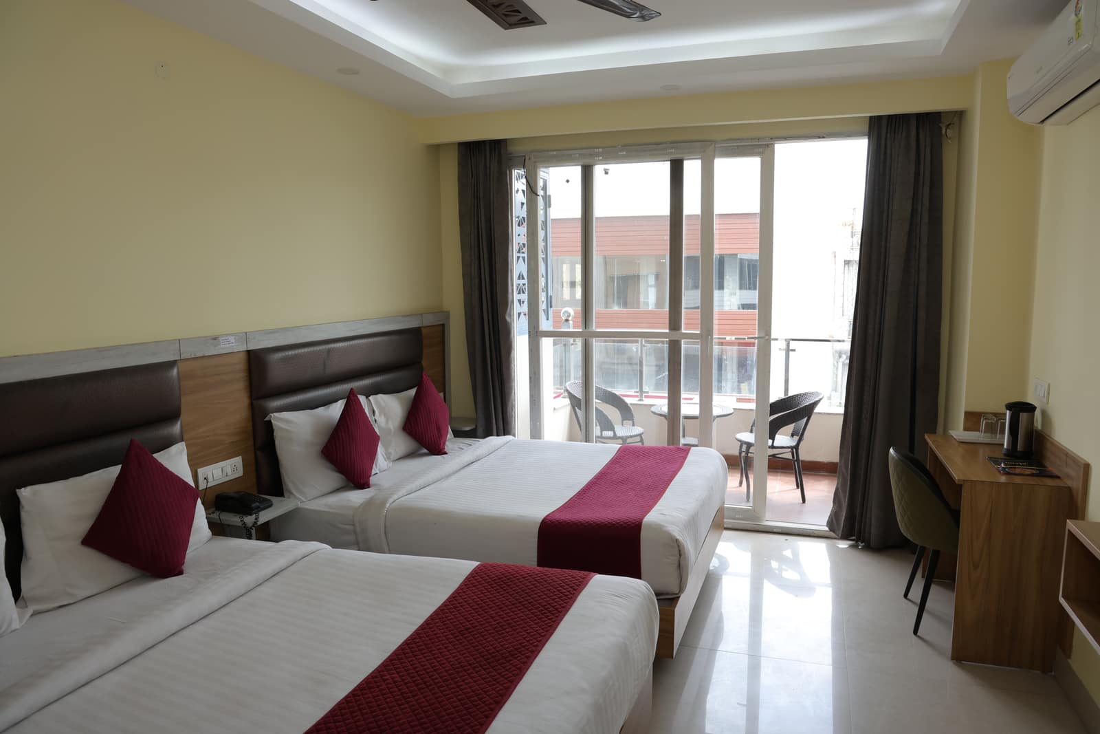 Room with a city view at Hotel Oriental